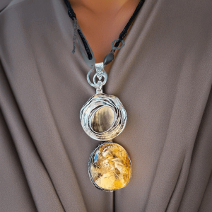 fabula-ai - 2025-08-27T171601.952 (1) (1)