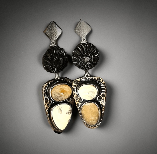 Серьги из янтаря "Аммониты"