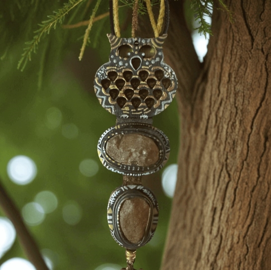 Кулон из янтаря "Сова" - Блеск солнечного дня