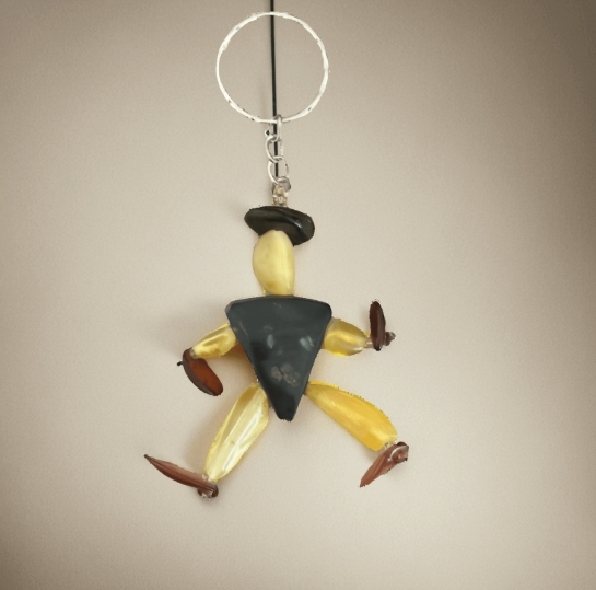 Янтарный брелок