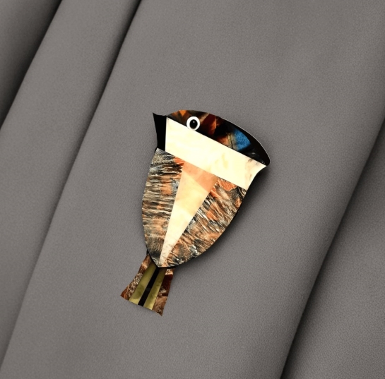 Брошь из янтаря "Птичка" - Пташка солнца