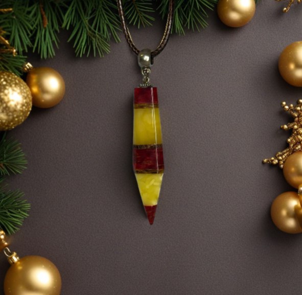 Кулон из янтаря "Древний" - Тропический янтарь