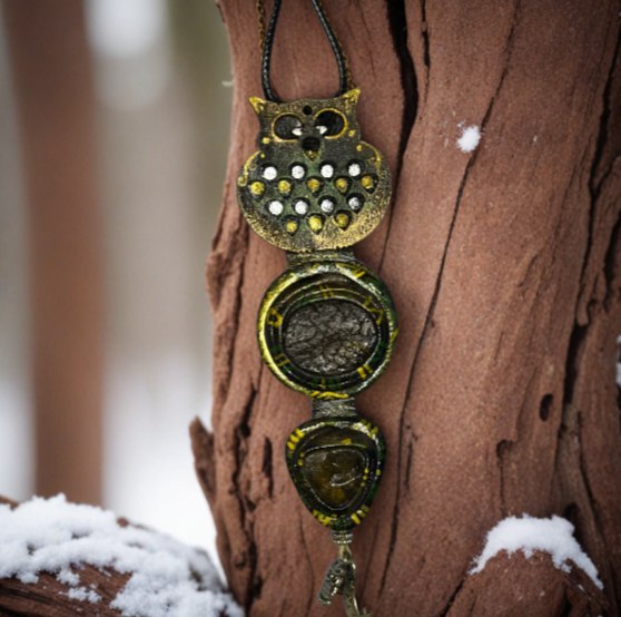 Кулон из янтаря "Сова" - Янтарное тепло